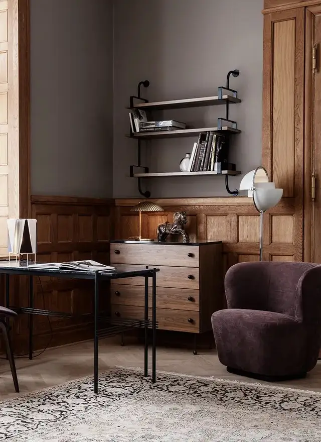 Gubi 62 Dresser