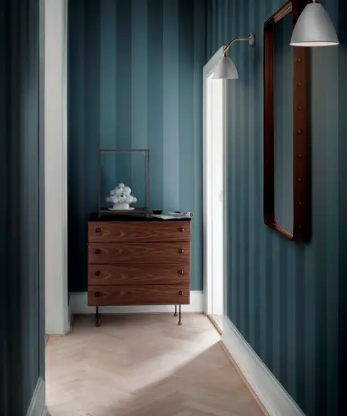 Gubi 62 Dresser