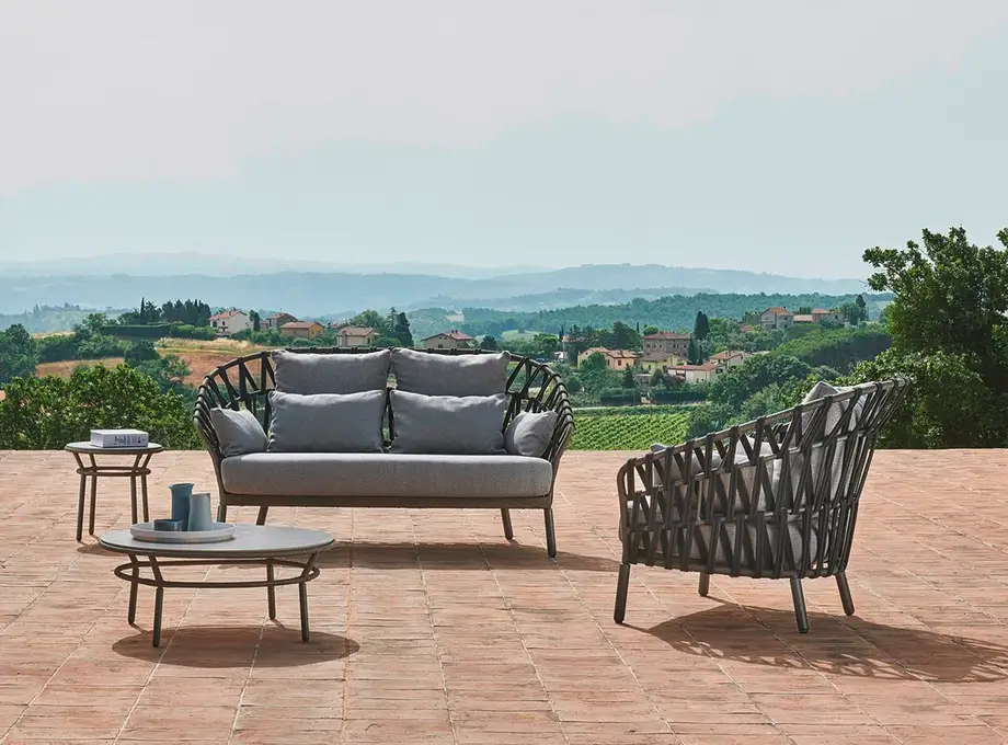 Varaschin Emma Cross Sofa