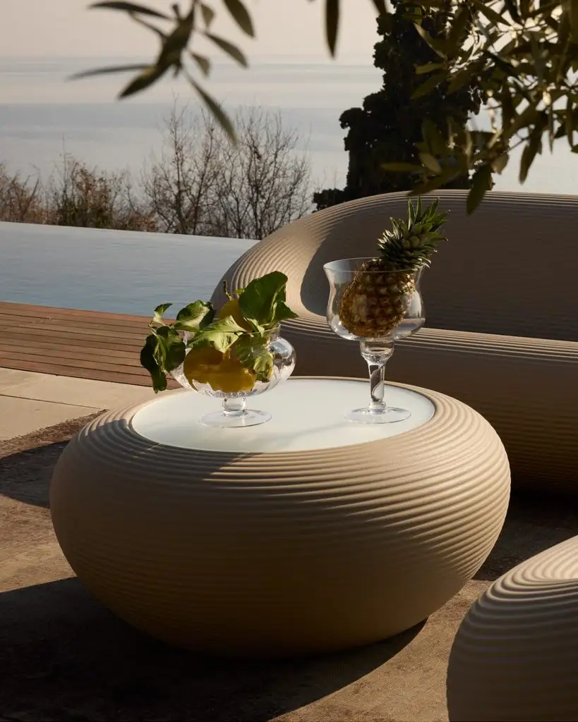 Qeeboo Nami Coffee Table