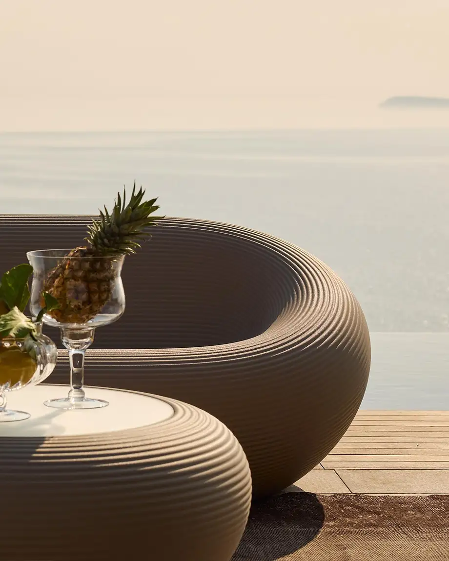 Qeeboo Nami Coffee Table