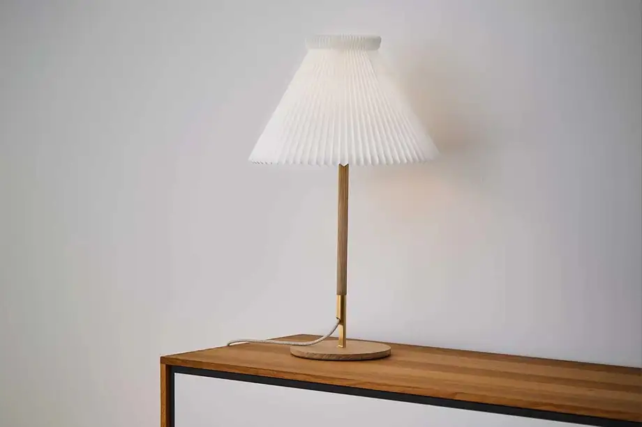 Le Klint LK 80 Table Lamp