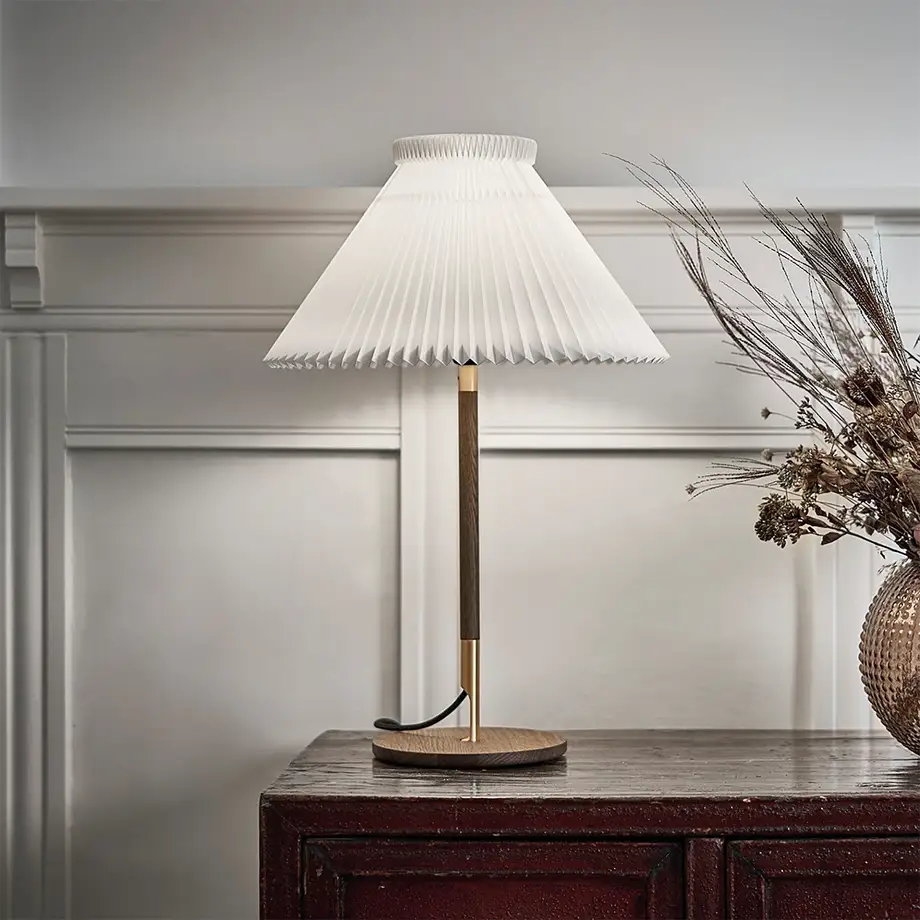 Le Klint LK 80 Table Lamp