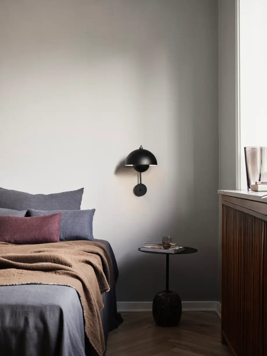 &Tradition Flowerpot Wall Lamp