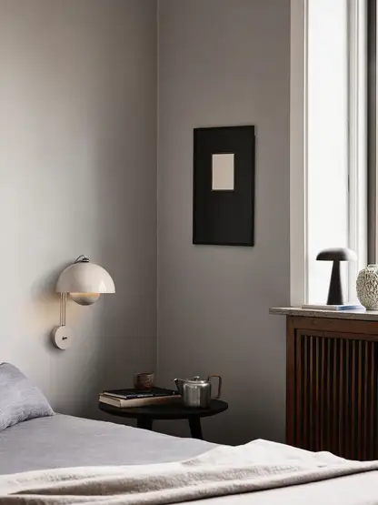 &Tradition Flowerpot Wall Lamp