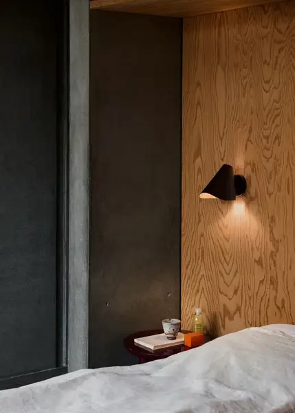 &Tradition Bonnet Wall Lamp