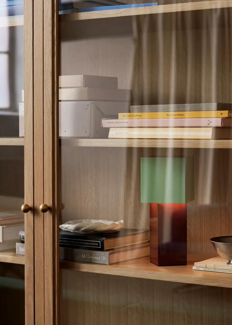 &Tradition Pivot Portable Table Lamp