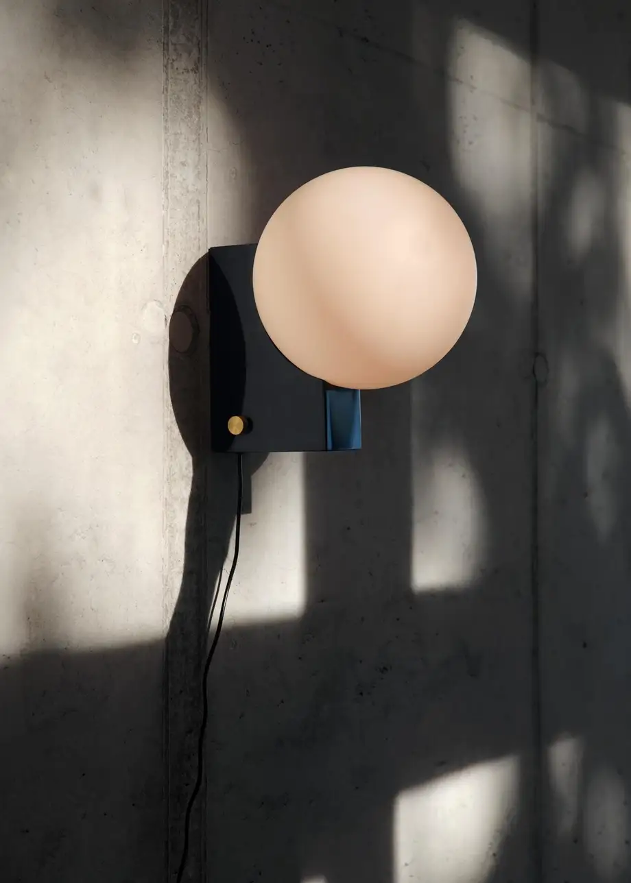 &Tradition Journey Wall Lamp