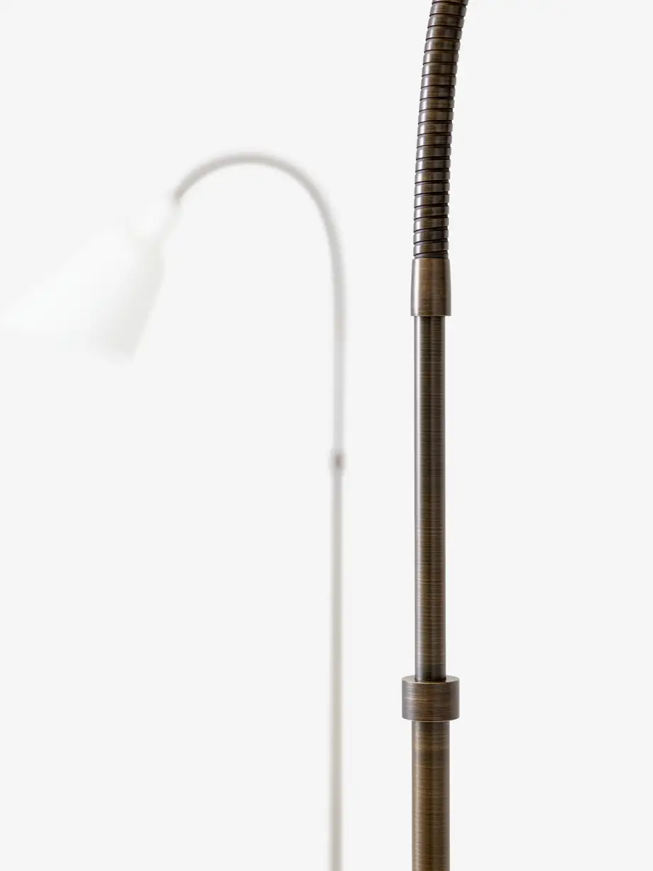 &Tradition Bellevue Floor Lamp