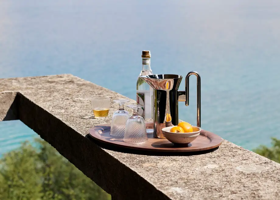 &Tradition Momento Jug