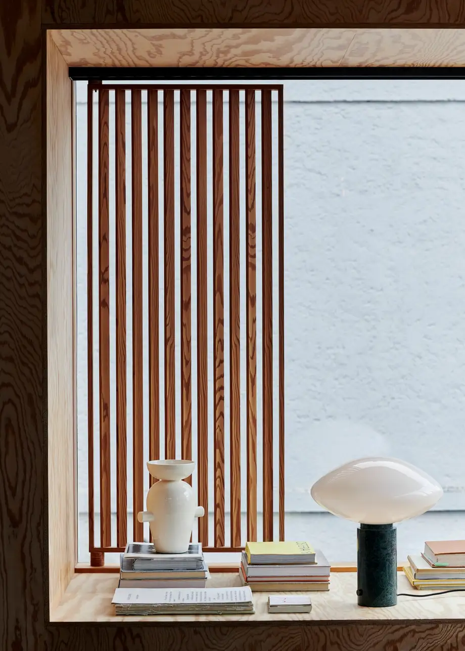 &Tradition Momento Vase JH40