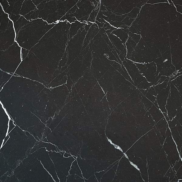 Noir Antique